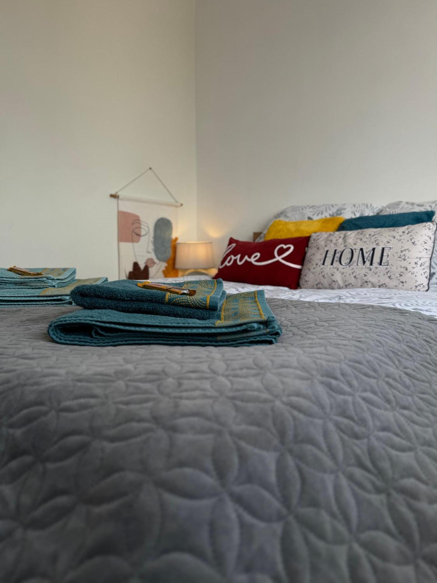 Apartament -Jak W Domu- Czeladz 60M2 Centrum Katowic 10Km Экстерьер фото